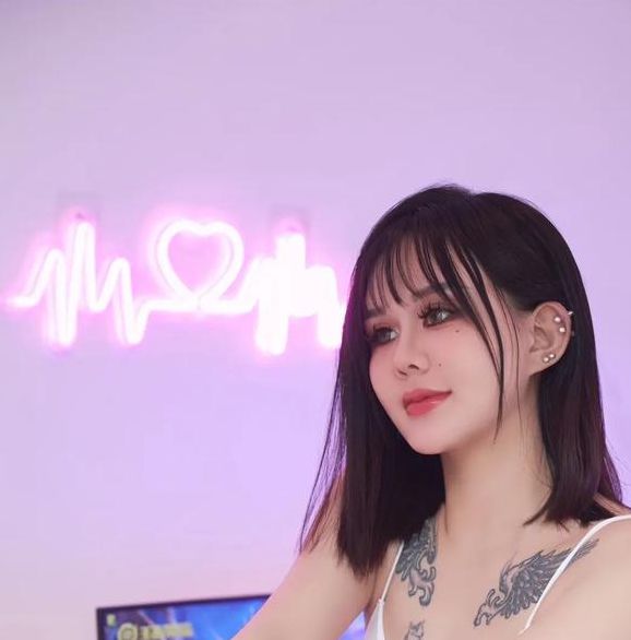 亚洲尤物193yw视频最新版V1.6.7_不限制进入，用户：这就是我滴神！亚洲尤物193yw视频最新版