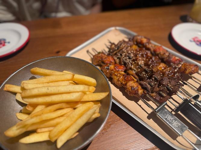 酒肉世界视频在线播放完整版V4.4.9_酒肉世界视频在线播放完整版