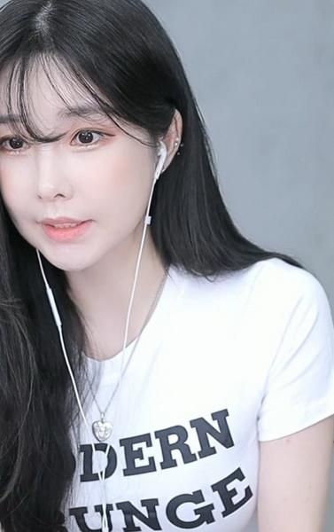 秋葵小蝌蚪榴莲富二代丝瓜安卓版免费V4.8.9_回归榜首，平台表示：不意外！秋葵小蝌蚪榴莲富二代丝瓜安卓版免费