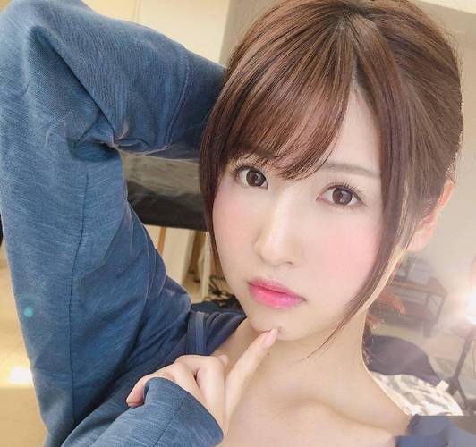 樱桃bt天堂在线WWW最新版支持横屏全屏播放，网友：还有高清蓝光的画质！