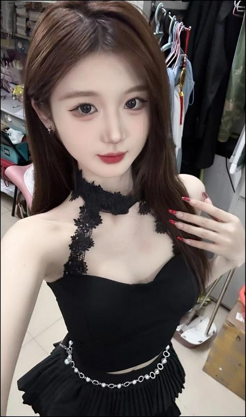 720lucom刺激自拍视频手机版V9.7.9_720lucom刺激自拍视频最新版下载