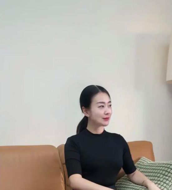 在线播放普通话对白风韵犹存,可以无休止地观看