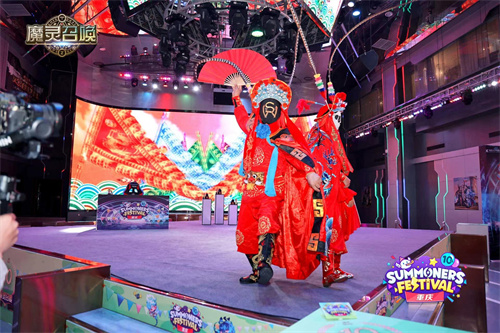 魔灵召唤:重庆站盛大闭幕,庆祝十周年全球盛典
魔灵召唤:重庆站盛大闭幕,庆祝十周年全球盛典