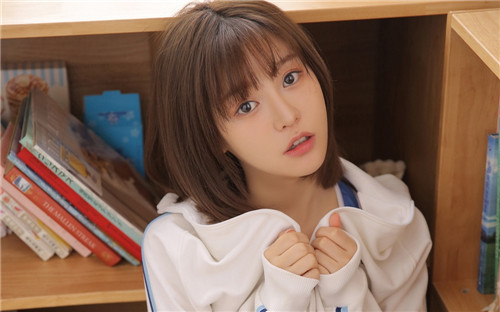 无码草草草在线观看,专为漫画迷创作的一部作品