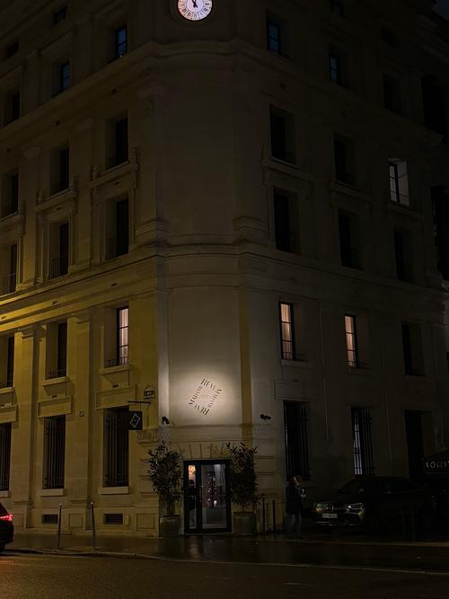 夜巴黎直播手机版V2.9.2_夜巴黎直播应用