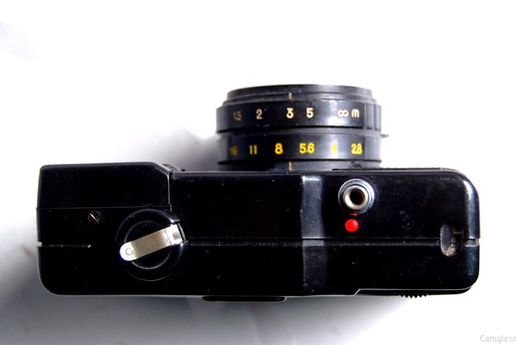 国内精品一卡二卡三卡