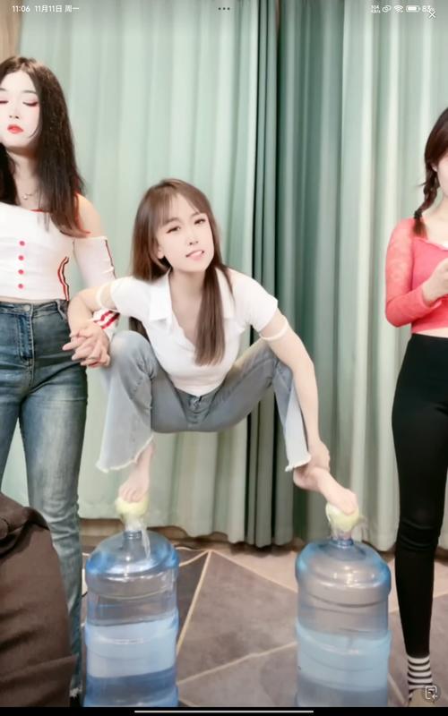 啦啦啦啦www视频免费观看