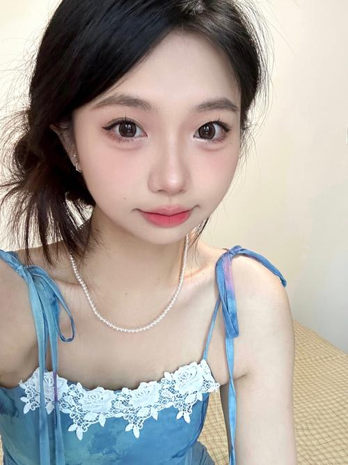 18岁女papperdisssubs大豆网