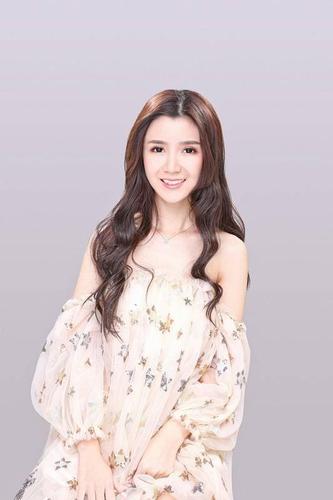 卡哇伊aj5wxyz直播盘他樱花