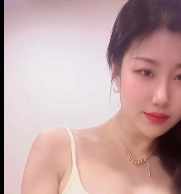 少妇re在线视频