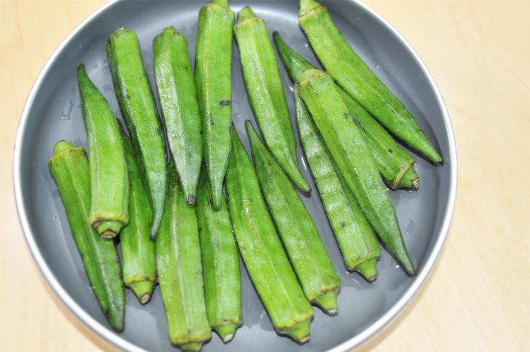 秋葵app下载汅api免费:视频资源多多的软件