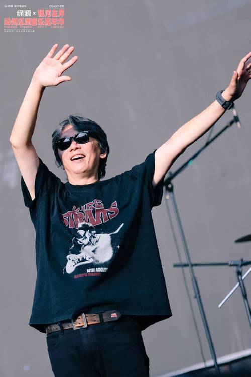 19岁RAPPER潮水欢迎你老狼