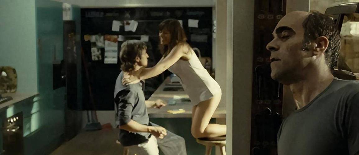 婬荡的身体HD中文在线播放