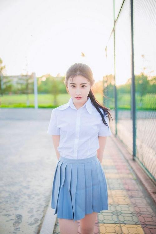 清纯校花为我囗交