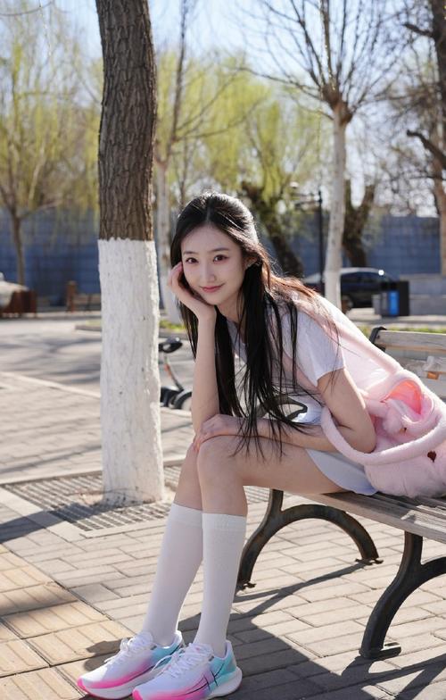 清纯校花为我囗交