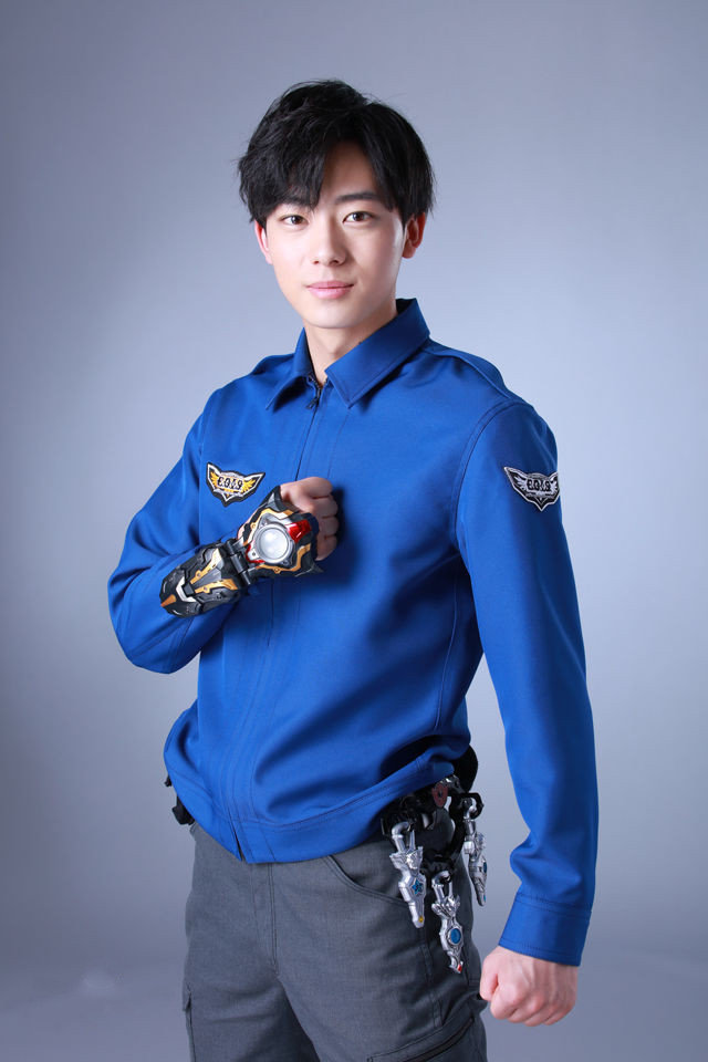 泰迦奥特曼变身模拟器国际版