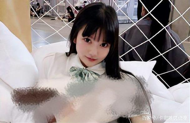 小尤奈车里6分钟视频