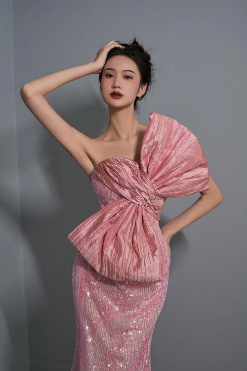 十年沉淀只做精品的app网站粉色