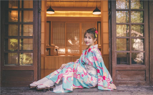 色多多黄版18禁APP