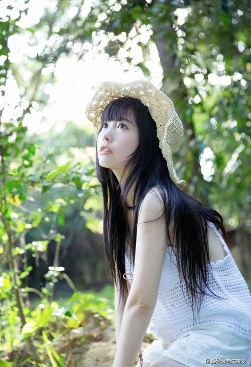 水嫩清纯美女视频在线观看