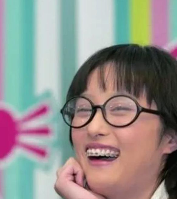 丑丫头变身美女校花txt下载